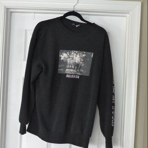 H&M Black Sweatshirt Men's Large